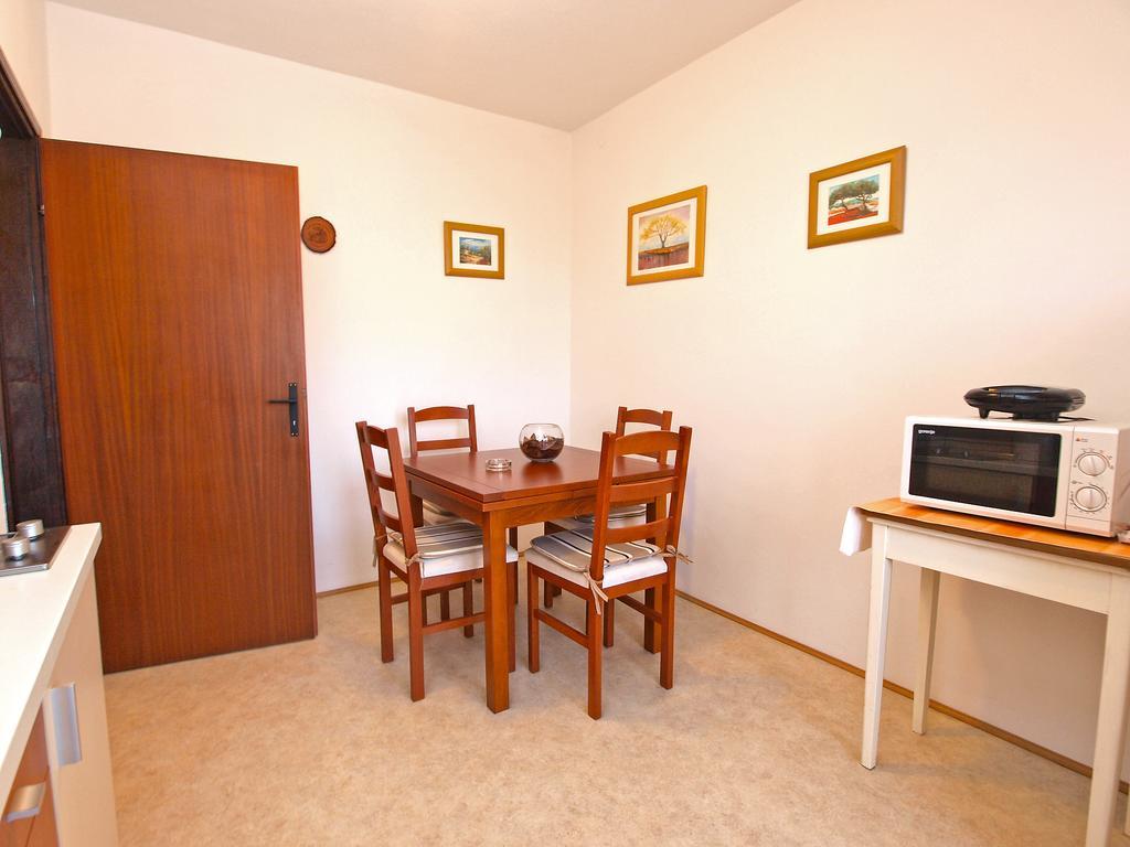 Family Friendly Apartment 946 풀라 외부 사진